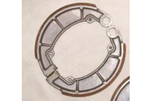 Bremsbacken hi. Kawasaki S1 250,S2 350,KH250,KH400,KZ400,Z400, 0